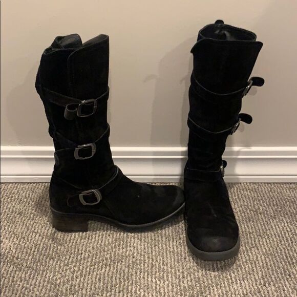 3 Buckle Suede Boot with inside side zip - Picture 2 of 4